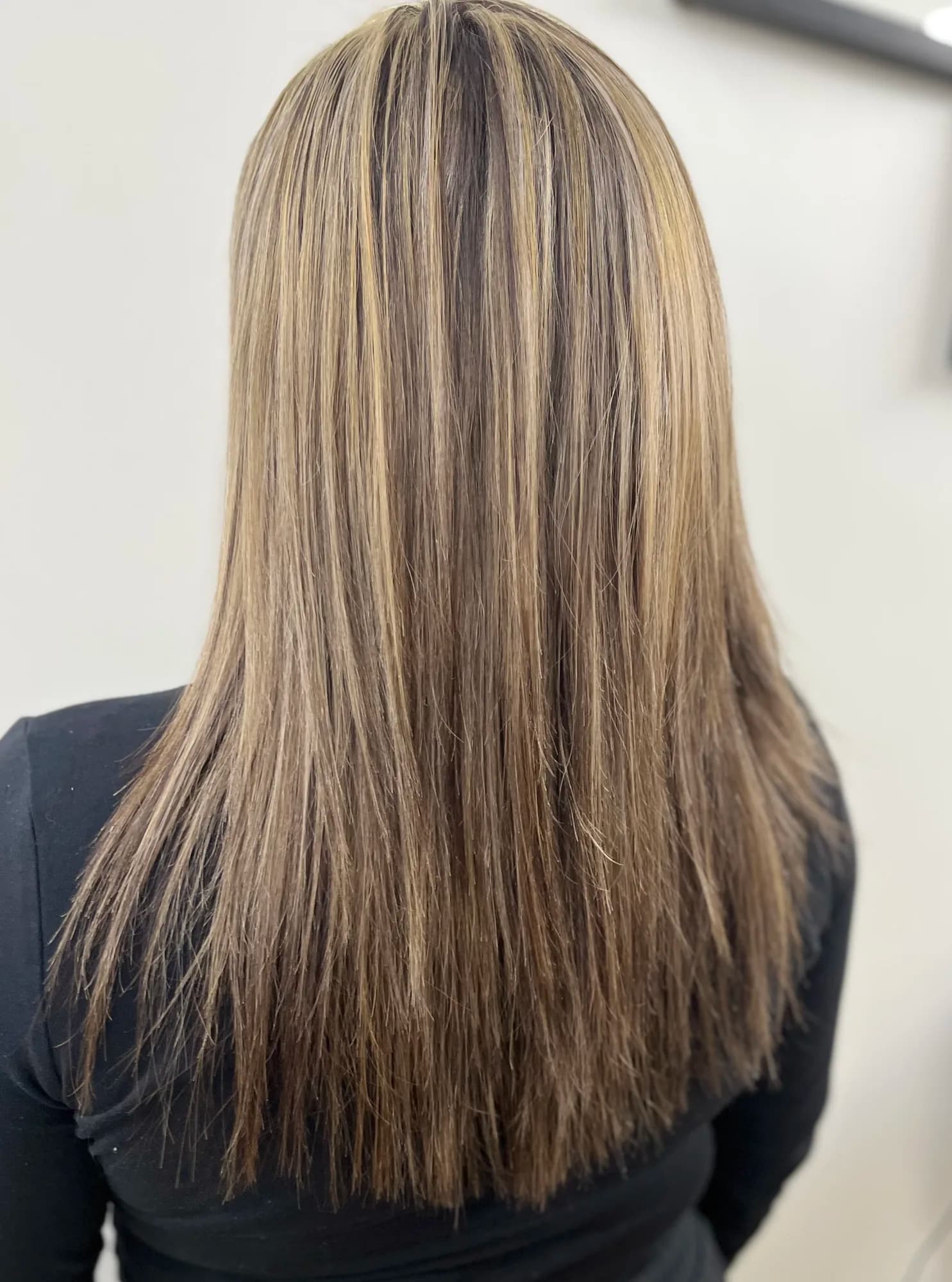 Refined colour correction hair tone